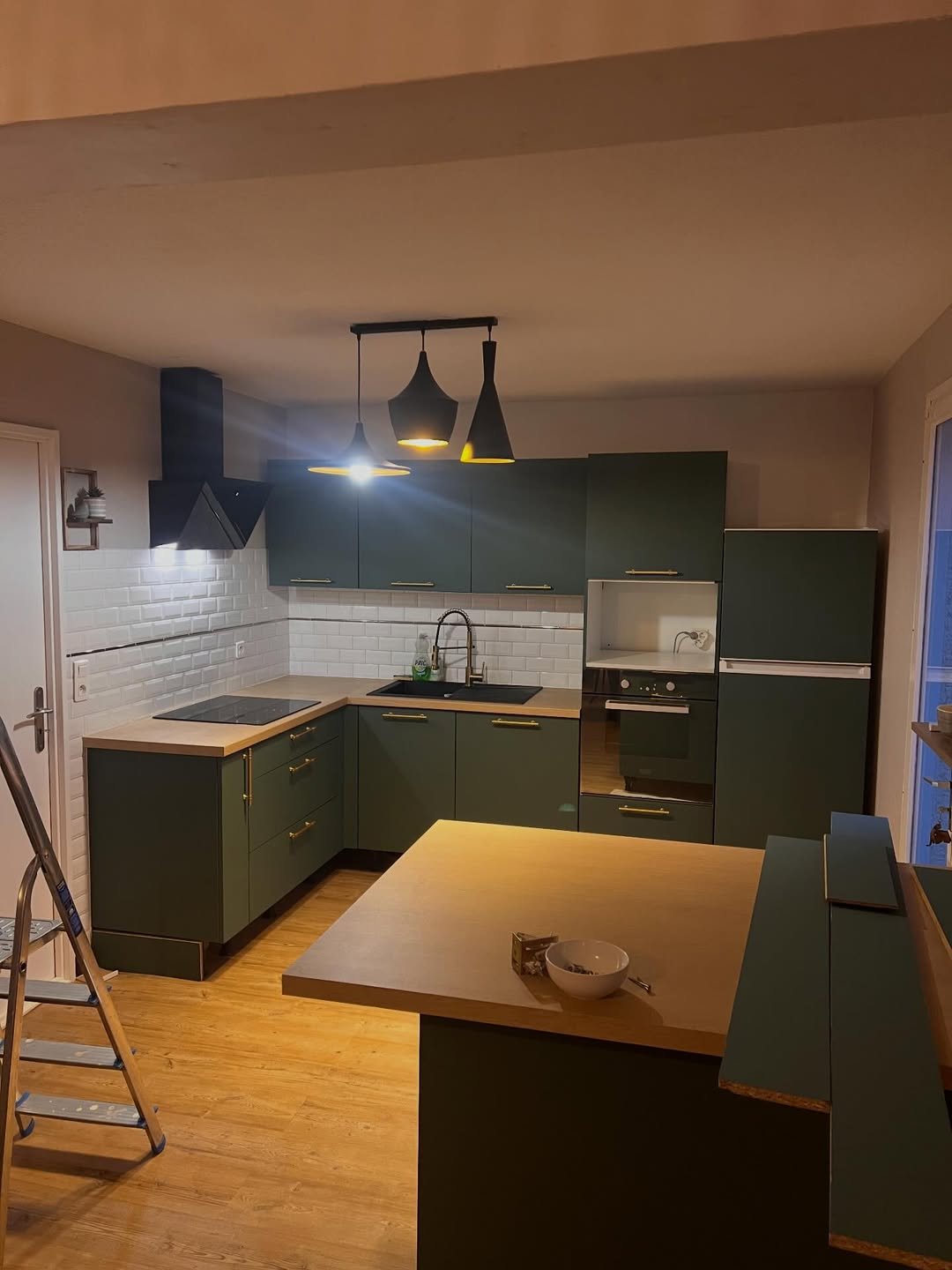 Cuisine après covering vert mat